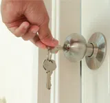 Ocean Township Locksmith Service Ocean Township, NJ 732-357-1956 - 14a-Unlock-Door