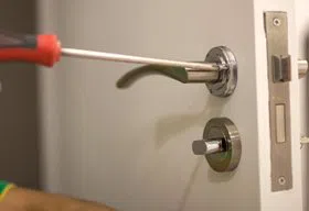 Ocean Township Locksmith Service Ocean Township, NJ 732-357-1956 - 17a-Install-New-Lock